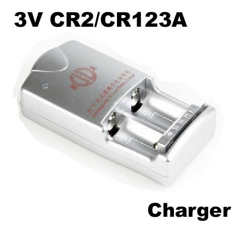 1pcs ,Battery Charger For CR2/CR123A 3.0V Rechargeable Battery (US Plug)