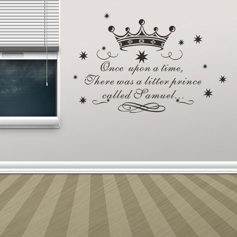 Crown Letter Print Wall Sticker