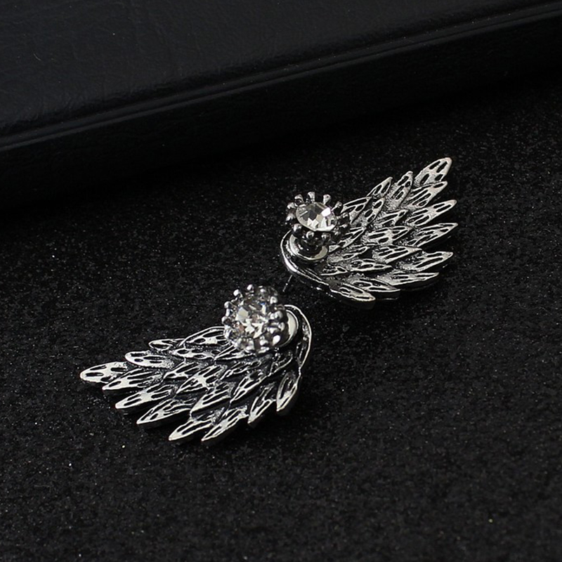 1-pair Stylish Wings Design Earrings for Women