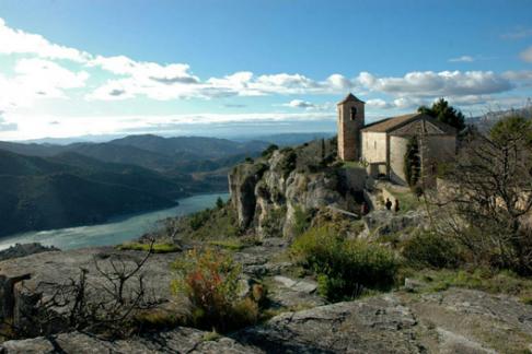 Boat Trip, Park Delta Ebre & Montroig Tour from Salou