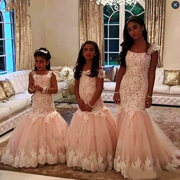 Blush Pink Lace Mermaid Girls Pageant Dresses With Cap Sleeves Long Flower Girls Dresses For Weddings Zipper Back Kids Party Birthday Gown