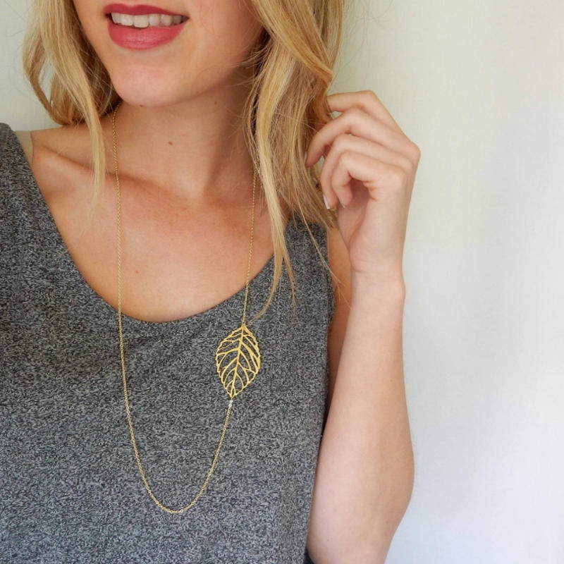 Elegant Gold Silver Hollow Leaf Pendant Necklaces for Women