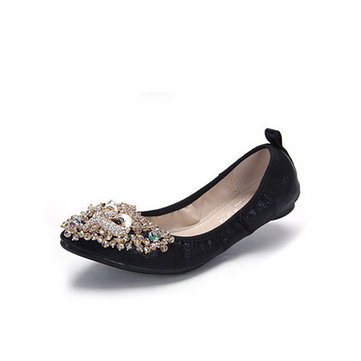 Egg Roll Breathable Shallow Mouth Slip-On With Diamond Flat Shoes